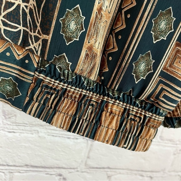 𝅺Vintage womens button front blouse jacket with shoulder pads size Medium green - Picture 6 of 10